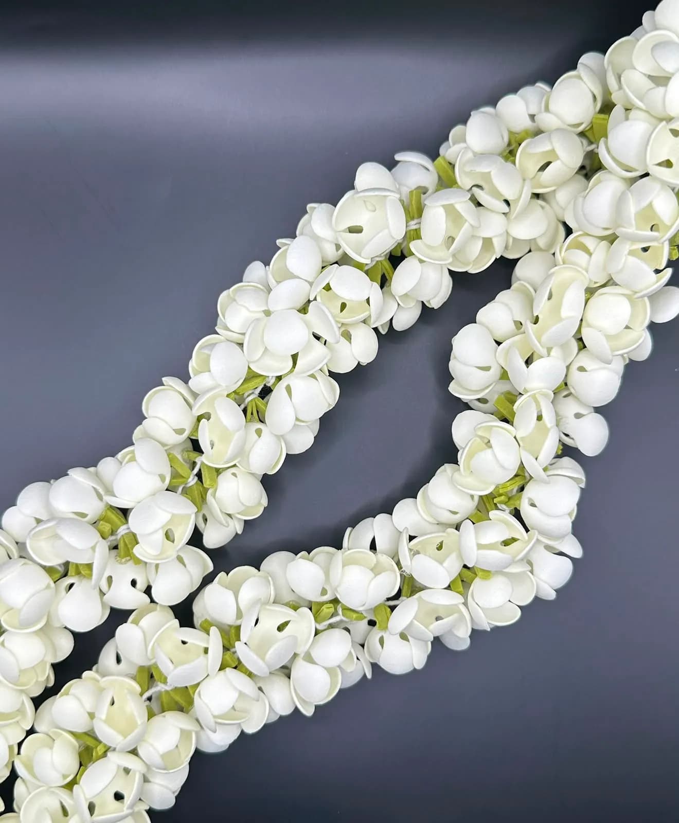 Single Layered Heavy String Jasmine Flower