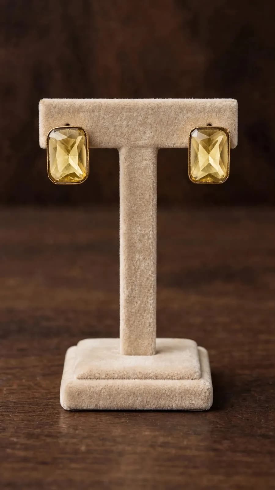 Glora World Crystal Stud Earrings – Sunny Canary Yellow