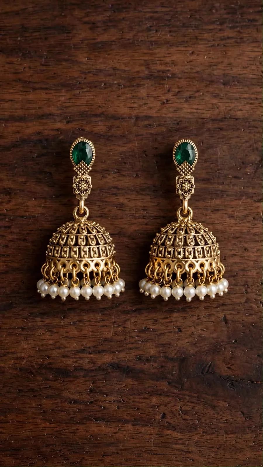 Emerald Antique Temple Jhumka