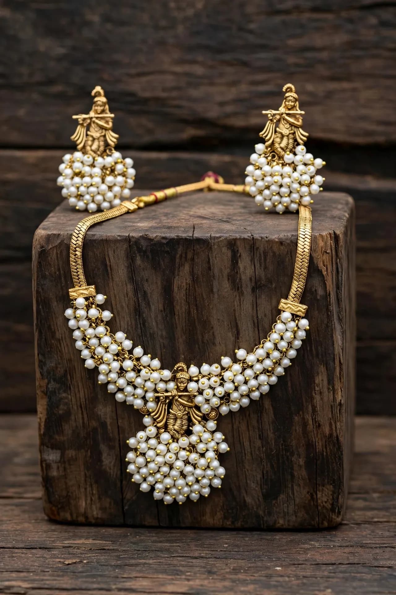Krishna Pearl Premium Jewellery Set