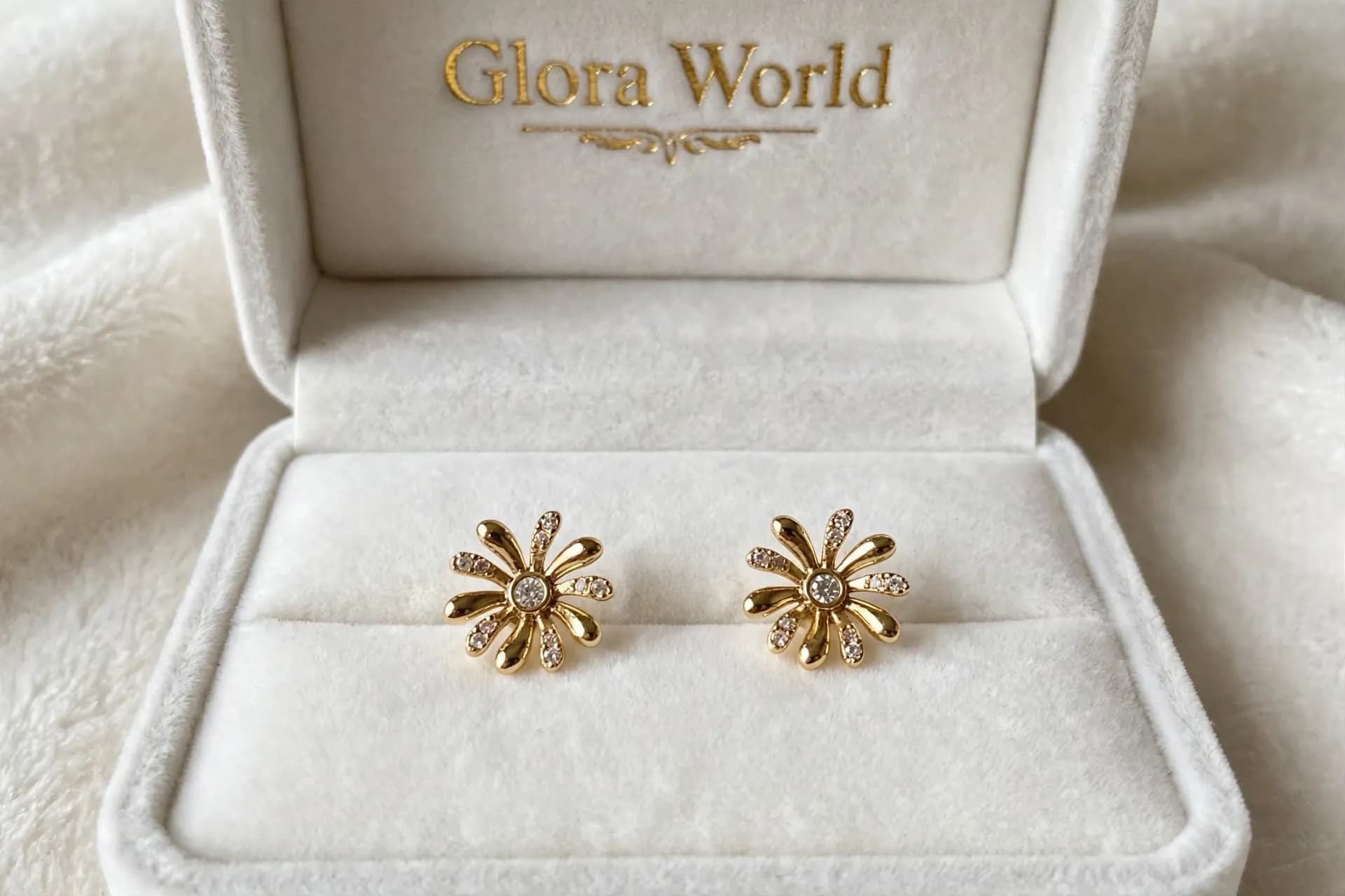 Daisy Sunburst Studs