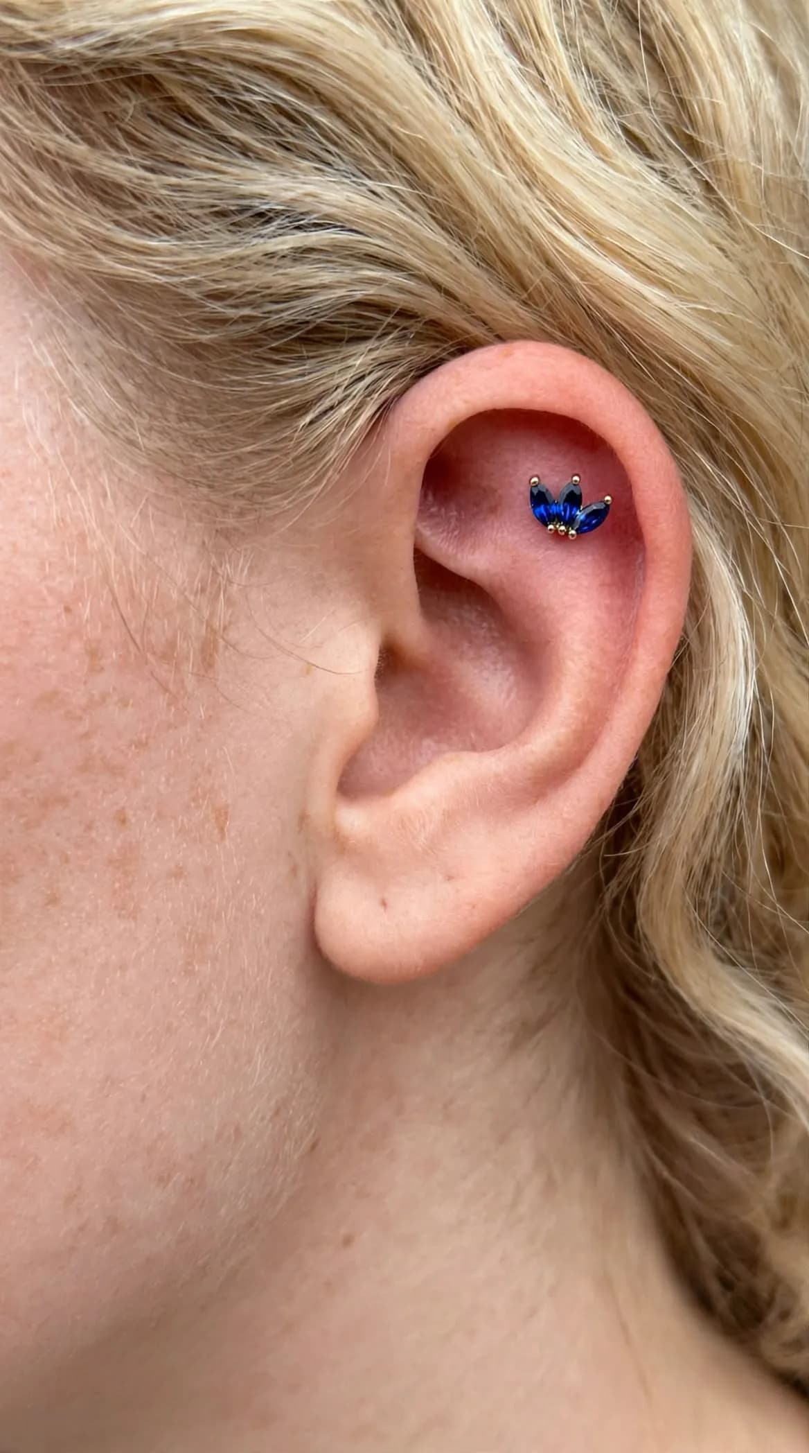 Sapphire Crown