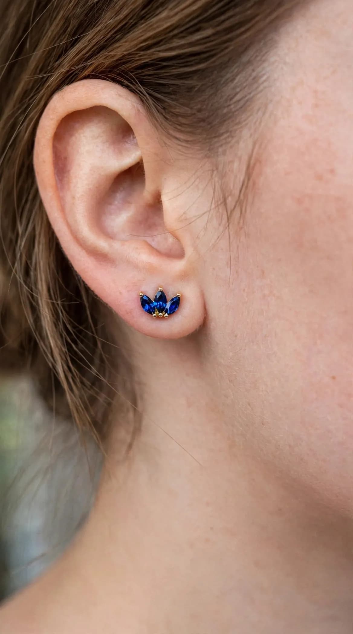 Sapphire Crown