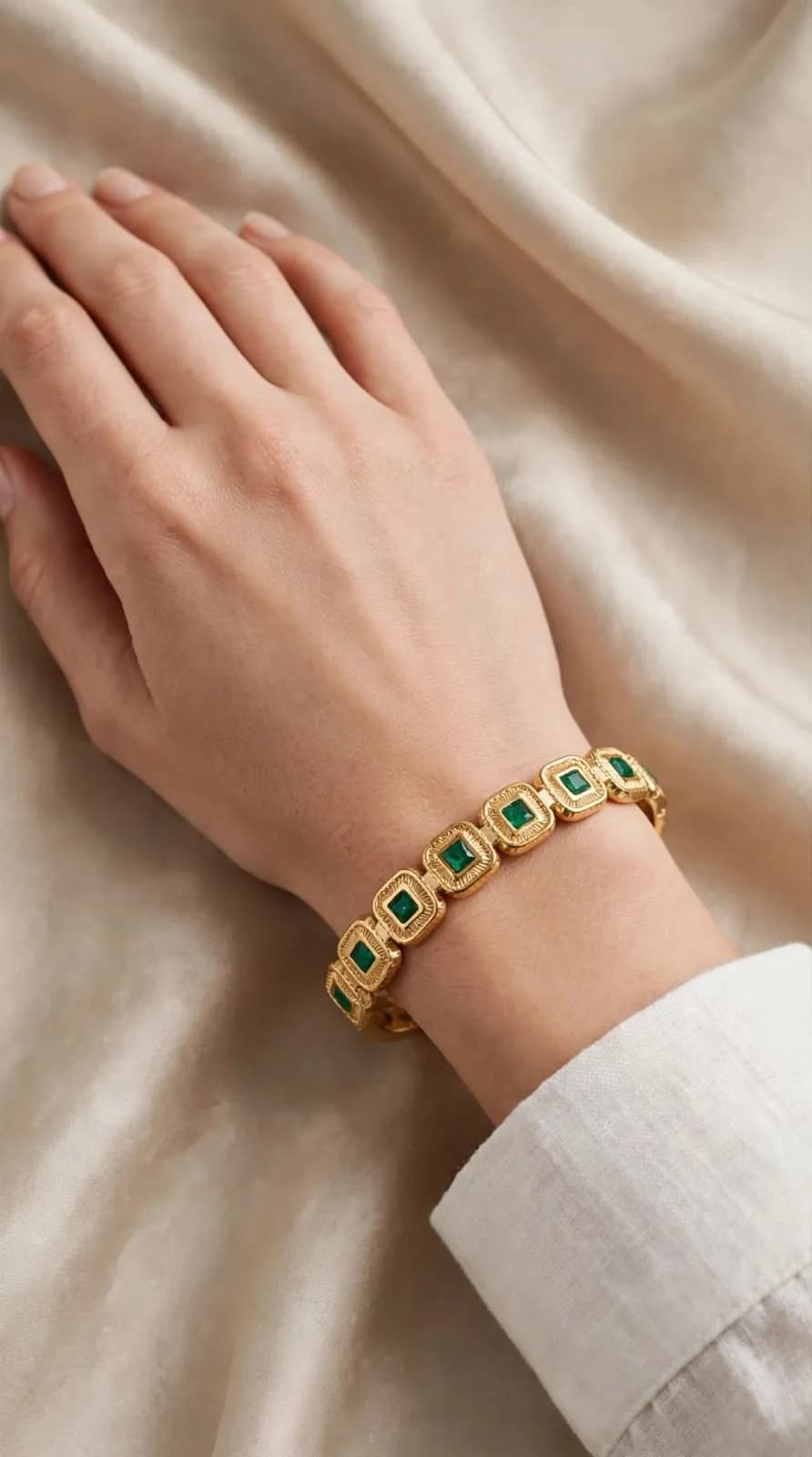 Emerald Luxe Gold