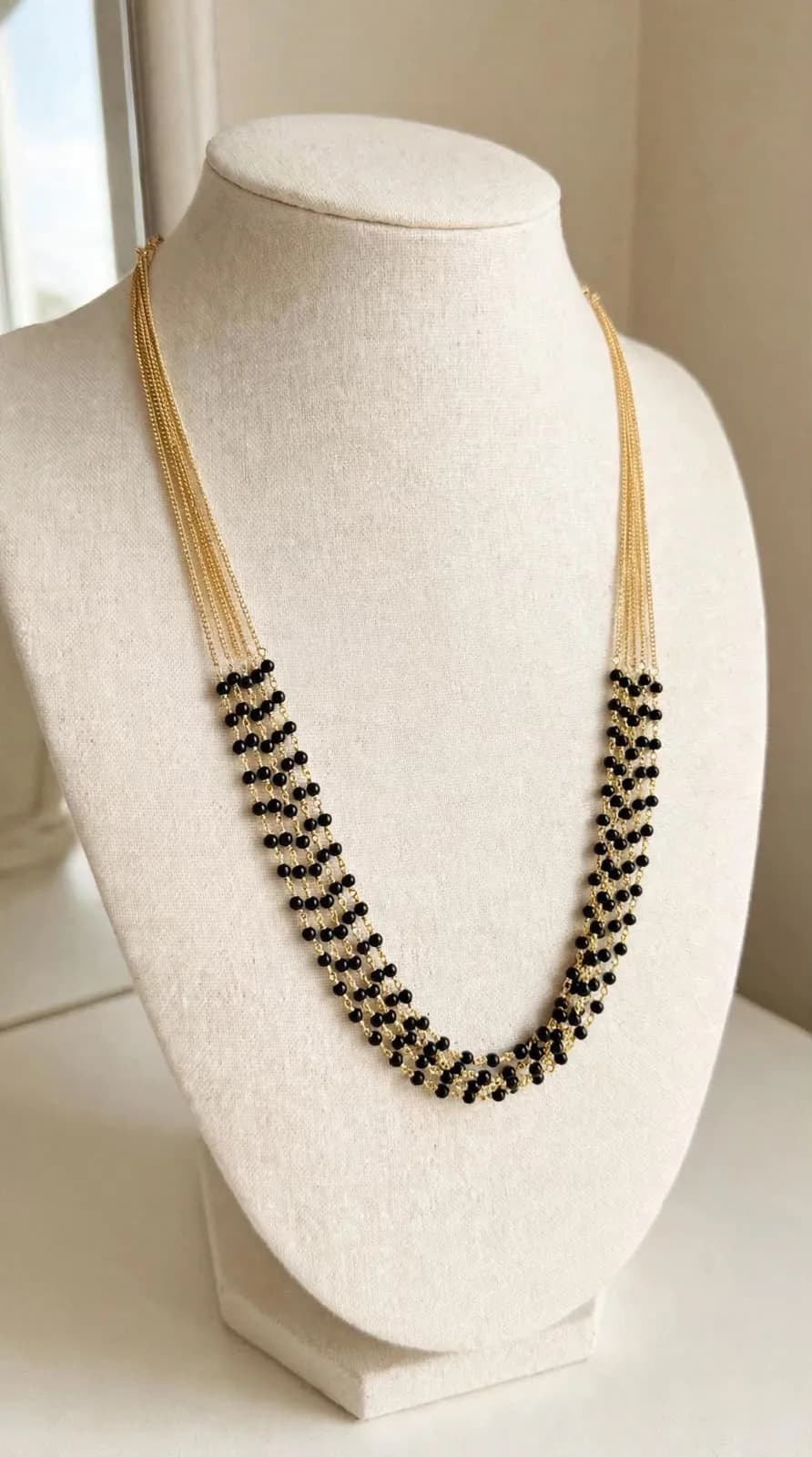 Luxe black crystal